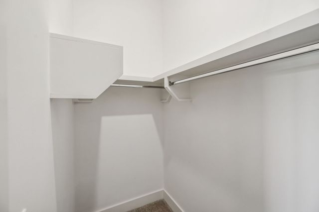 16 Blairmont Ct, Winchester, TN 37398