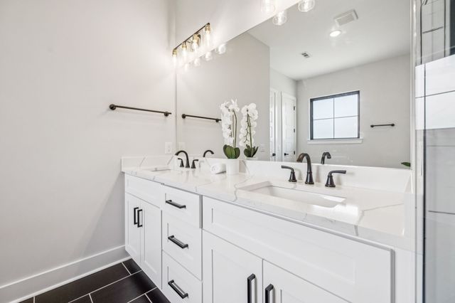 16 Blairmont Ct, Winchester, TN 37398