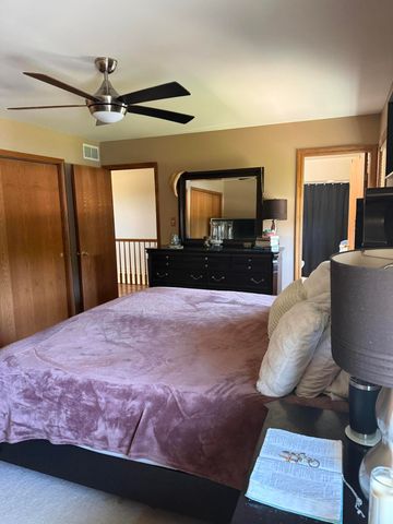 2961 Hillcrest Drive, Dyer, IN 46311