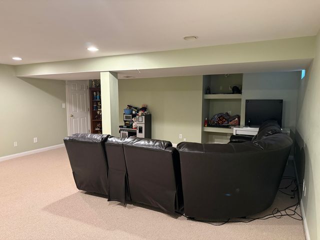 2961 Hillcrest Drive, Dyer, IN 46311