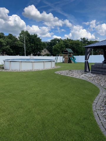 2961 Hillcrest Drive, Dyer, IN 46311