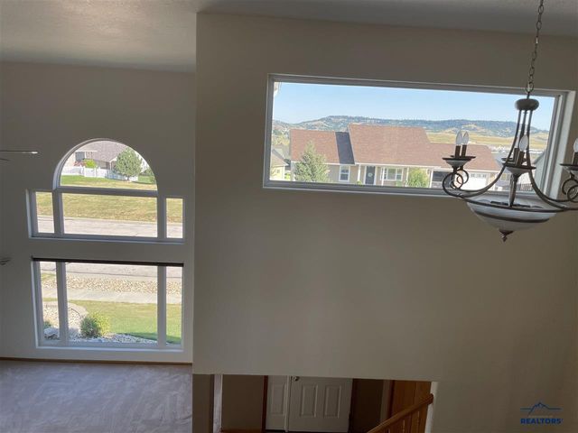 633 Maple Drive, Spearfish, SD 57783