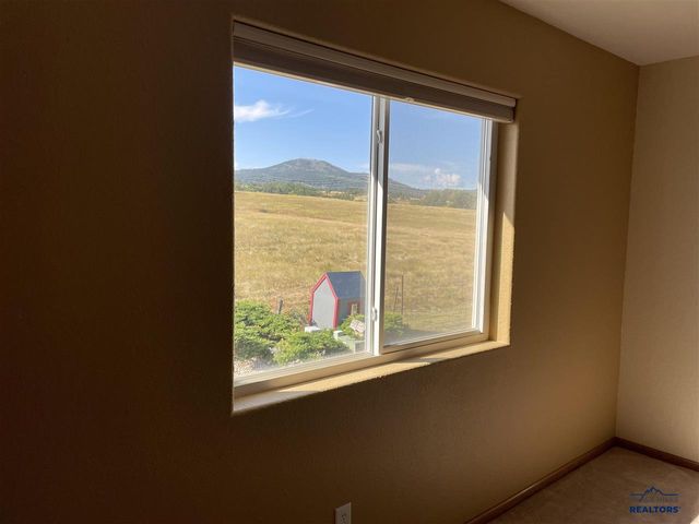 633 Maple Drive, Spearfish, SD 57783
