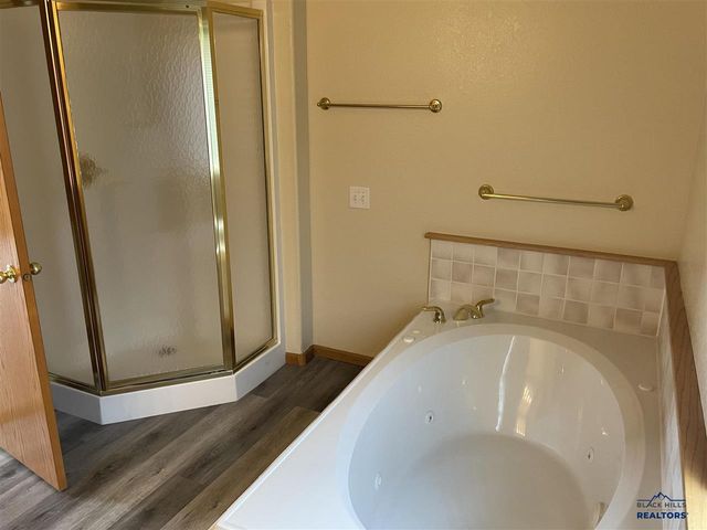 633 Maple Drive, Spearfish, SD 57783
