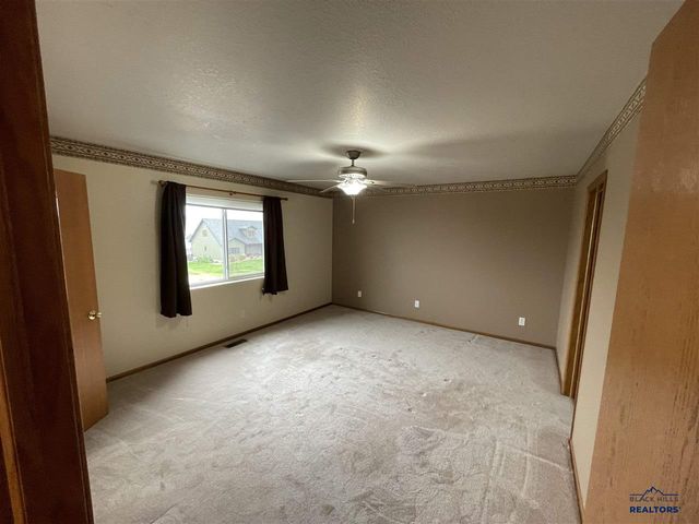 633 Maple Drive, Spearfish, SD 57783