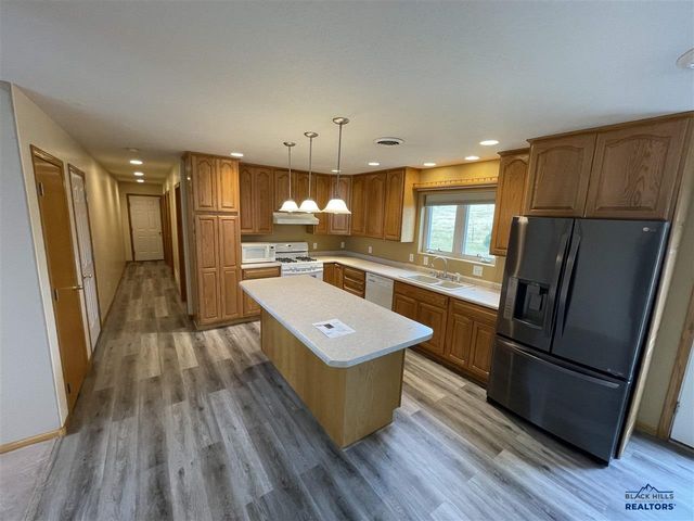 633 Maple Drive, Spearfish, SD 57783