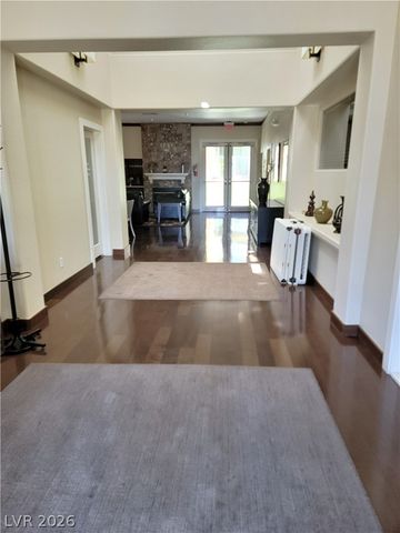 251 South Green Valley Parkway 2421, Henderson, NV 89012