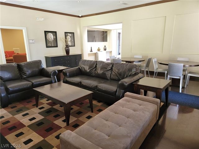 251 South Green Valley Parkway 2421, Henderson, NV 89012