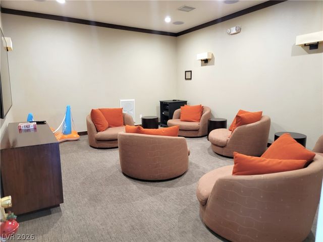 251 South Green Valley Parkway 2421, Henderson, NV 89012