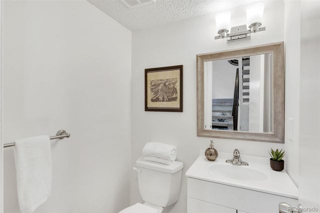 7165 S Vine Circle, Centennial, CO 80122