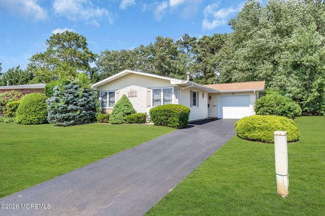 30 Phillips Road, Brick, NJ 08724