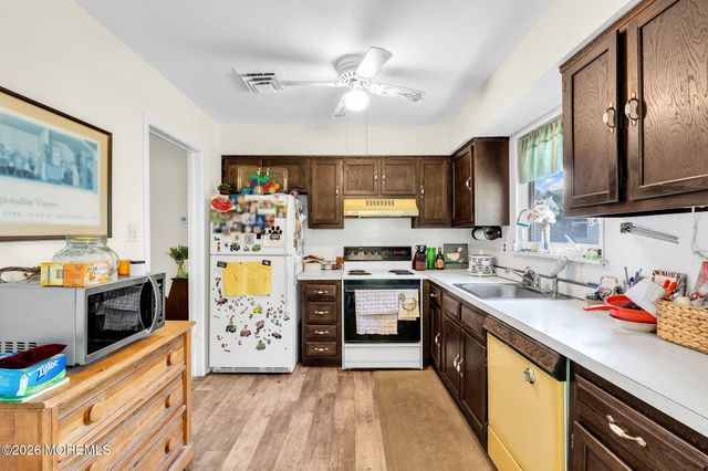 30 Phillips Road, Brick, NJ 08724