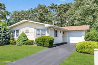 30 Phillips Road, Brick, NJ 08724