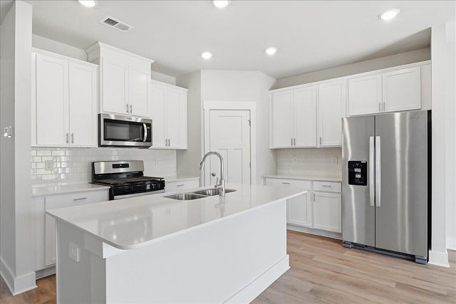231 Abraham Way, Boiling Springs, SC 29316
