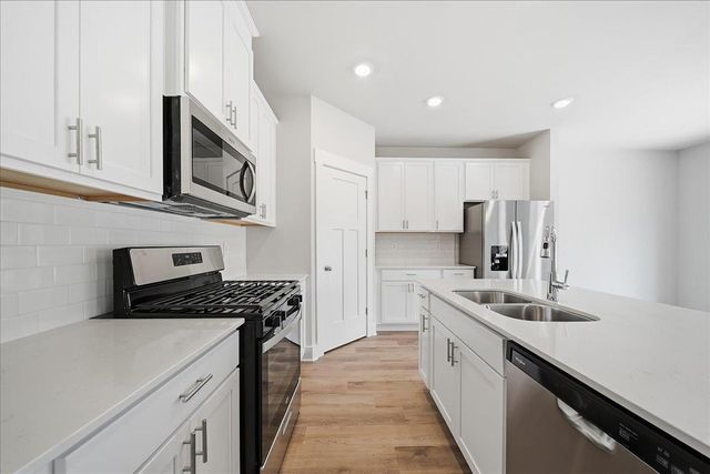231 Abraham Way, Boiling Springs, SC 29316