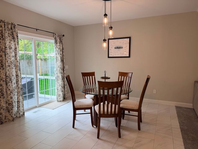12 Woodruff Rd, Clinton, MA 01510