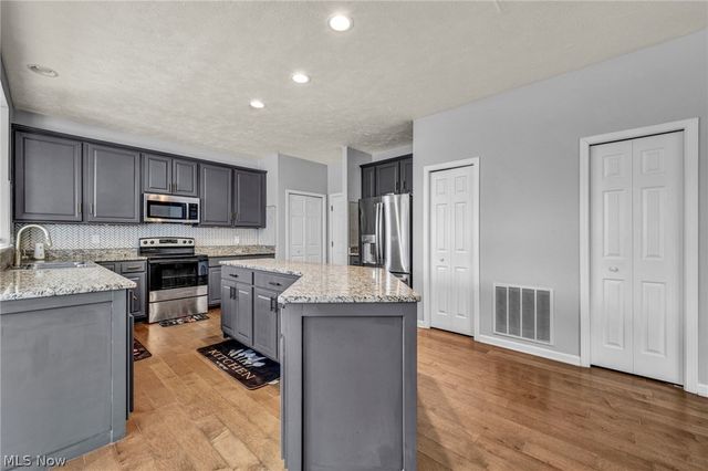 10400 Maryland Street, Aurora, OH 44202