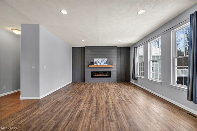 10400 Maryland Street, Aurora, OH 44202