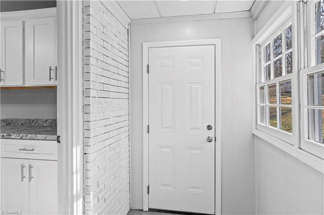 453 Albert Drive, Lexington, NC 27292