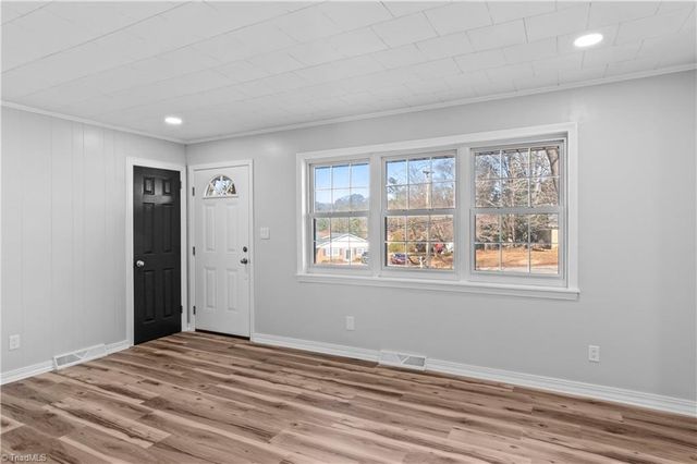 453 Albert Drive, Lexington, NC 27292