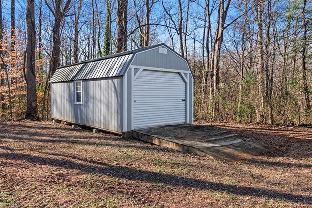 453 Albert Drive, Lexington, NC 27292