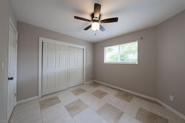 3469 NW 44th Street 101, Oakland Park, FL 33309