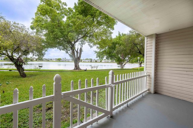 3469 NW 44th Street 101, Oakland Park, FL 33309