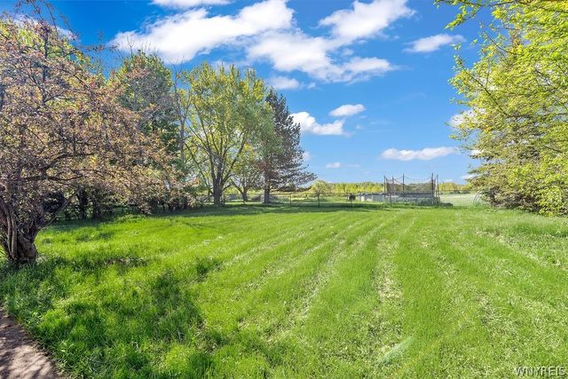 1788 Bedell Road, Grand Island, NY 14072