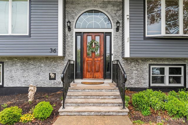 36 Mitchell Avenue, Piscataway, NJ 08854
