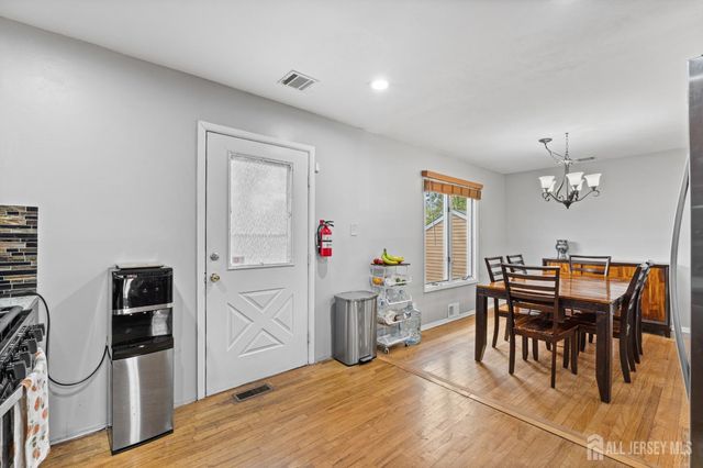 36 Mitchell Avenue, Piscataway, NJ 08854