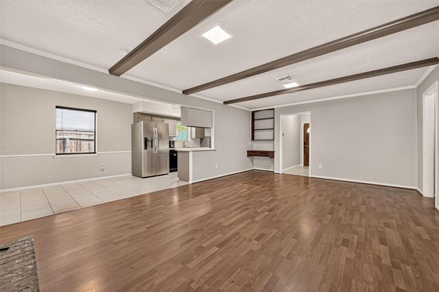 21719 Meadowhill Drive, Spring, TX 77388