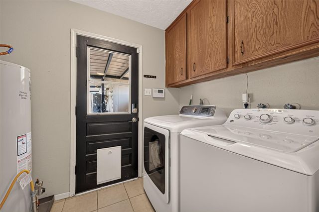 21719 Meadowhill Drive, Spring, TX 77388
