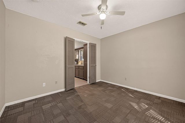 21719 Meadowhill Drive, Spring, TX 77388