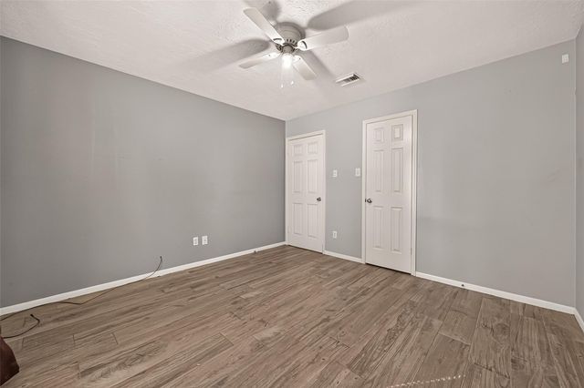 21719 Meadowhill Drive, Spring, TX 77388