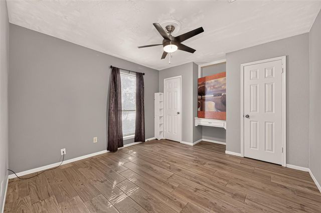 21719 Meadowhill Drive, Spring, TX 77388