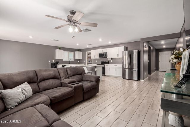 25539 W GWEN Street, Buckeye, AZ 85326