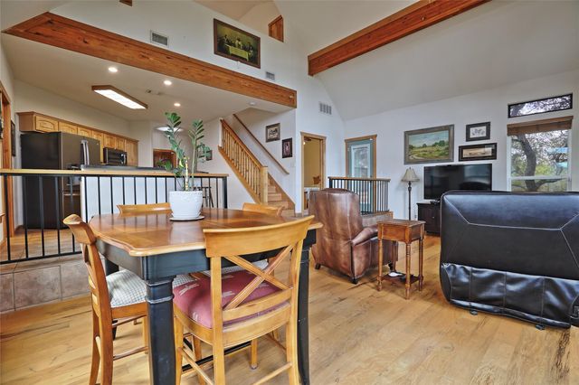 601 Echo DR, Spicewood, TX 78669