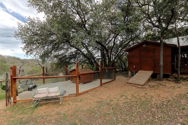 601 Echo DR, Spicewood, TX 78669