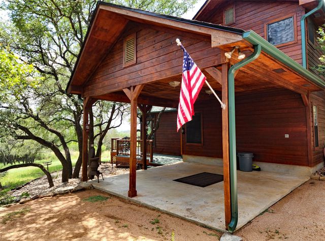 601 Echo DR, Spicewood, TX 78669