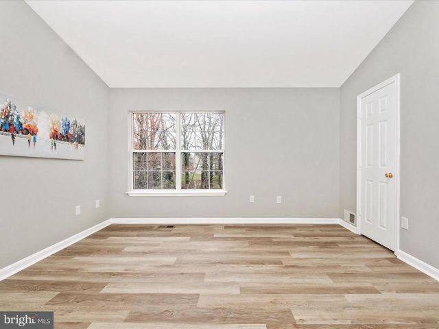 2242 COMMISSARY CIR, Odenton, MD 21113