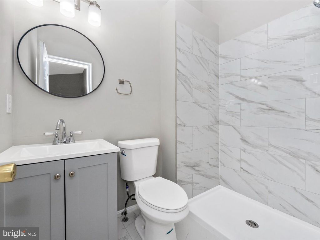 Image 28 of property listing at 2242 COMMISSARY CIR, Odenton, MD 21113