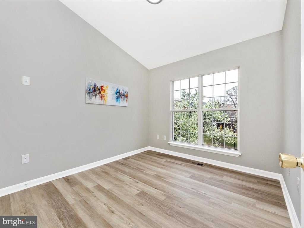 Image 30 of property listing at 2242 COMMISSARY CIR, Odenton, MD 21113