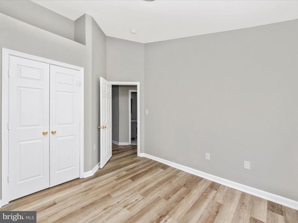 Image 35 of property listing at 2242 COMMISSARY CIR, Odenton, MD 21113