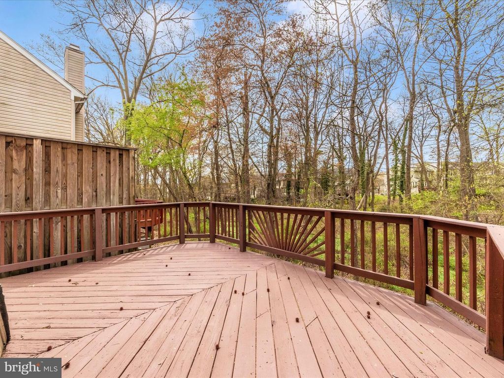 Image 43 of property listing at 2242 COMMISSARY CIR, Odenton, MD 21113