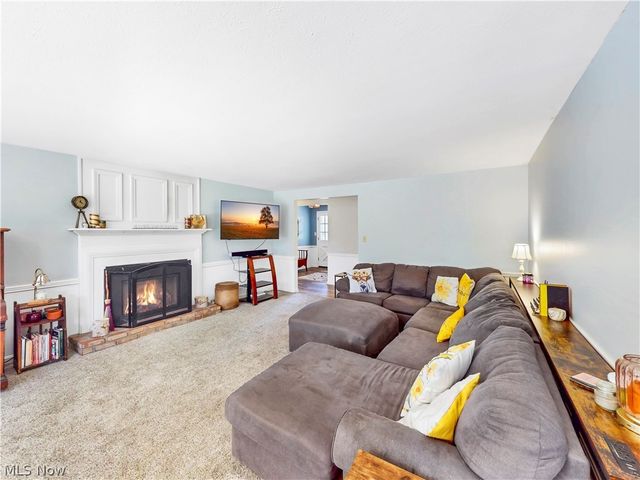 173 Brentview Drive, Grafton, OH 44044