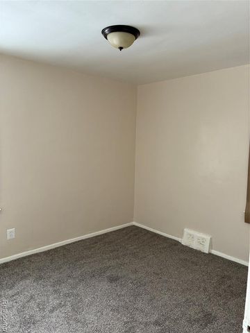 16107 Manning Street, Detroit, MI 48205