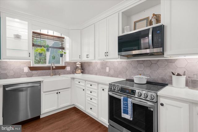 805 CHERRY CIR, Lansdale, PA 19446