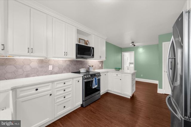 805 CHERRY CIR, Lansdale, PA 19446