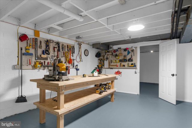 805 CHERRY CIR, Lansdale, PA 19446