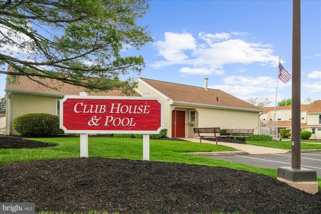 805 CHERRY CIR, Lansdale, PA 19446